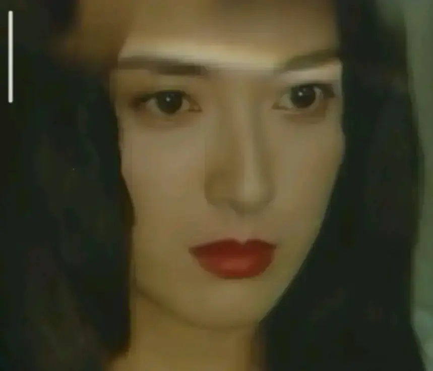 《美丽的凶器》无删减全集在线看-1993年日本惊悚电影《美丽的凶器》-HD高清画质无广告免费播放