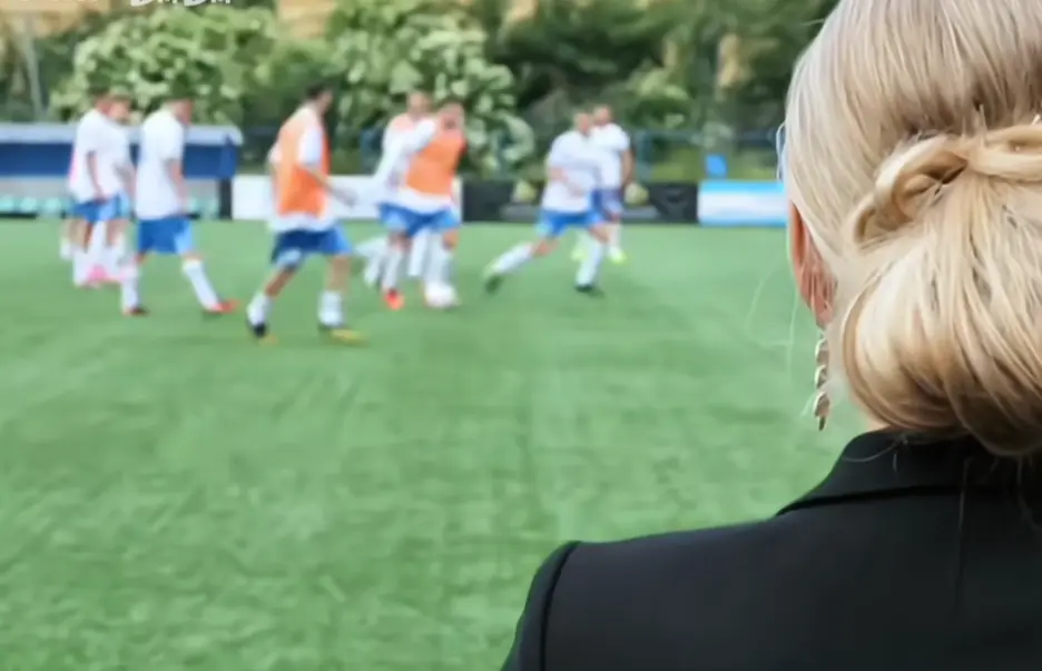 《足球队的女老板们》无广告在线观看-法国喜剧电影《Footballers'Moms》高清完整版-足球女老板免费观看1080P资源