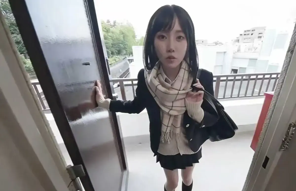 《泡在我家的辣妹-真人版》1080P高清完整版免费观看 - 《泡在我家的辣妹》真人版全集未删减 - 岛崎遥香主演，支持在线无广告播放与高清网盘下载